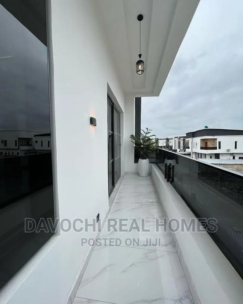 5bdrm Duplex in Ajah-Lekki for rent in Ajah