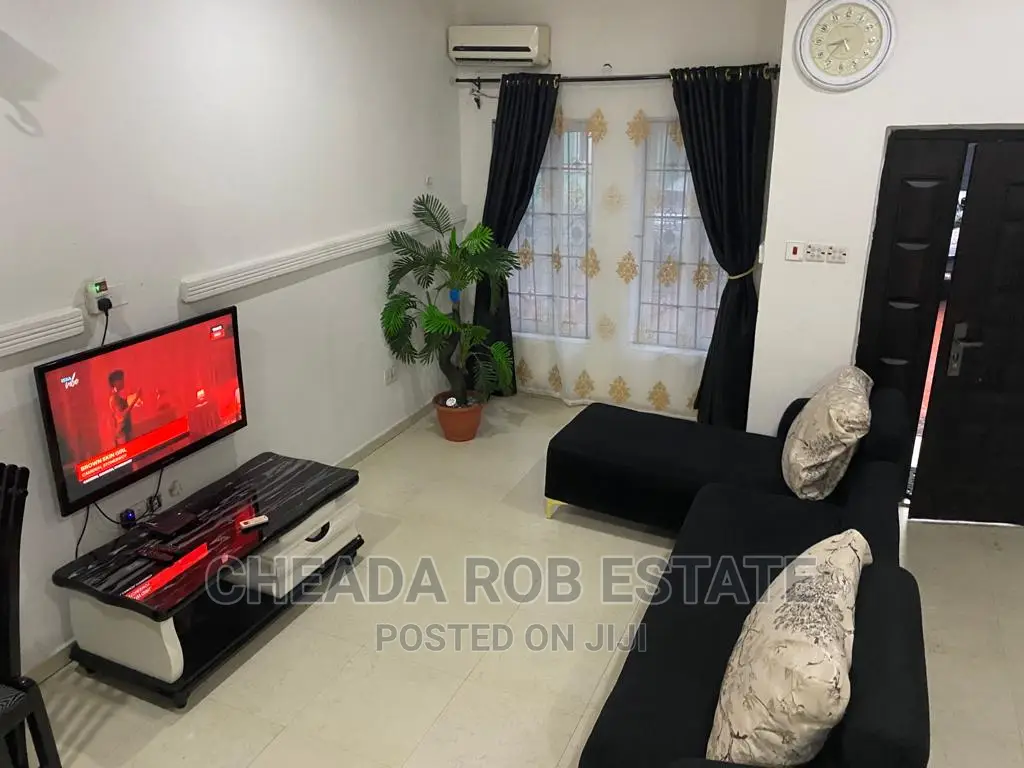 Best Secured 2bed Shortlet |Free Wifi|24hrs Light|Stadium Rd in Aba Expressway