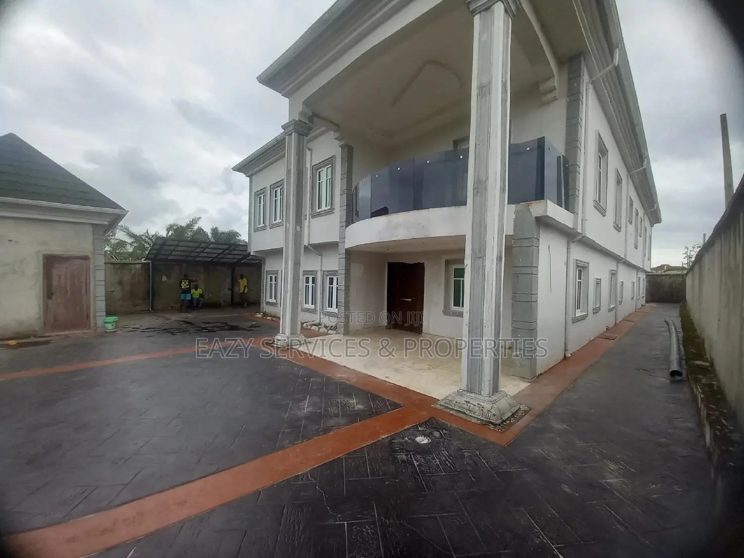 8bdrm House in Awoyaya for sale in Awoyaya