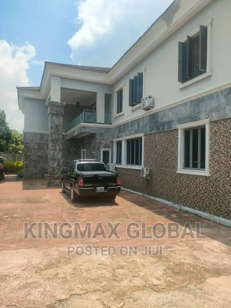 6bdrm Duplex in Katampe Extension for sale in Katampe Extension