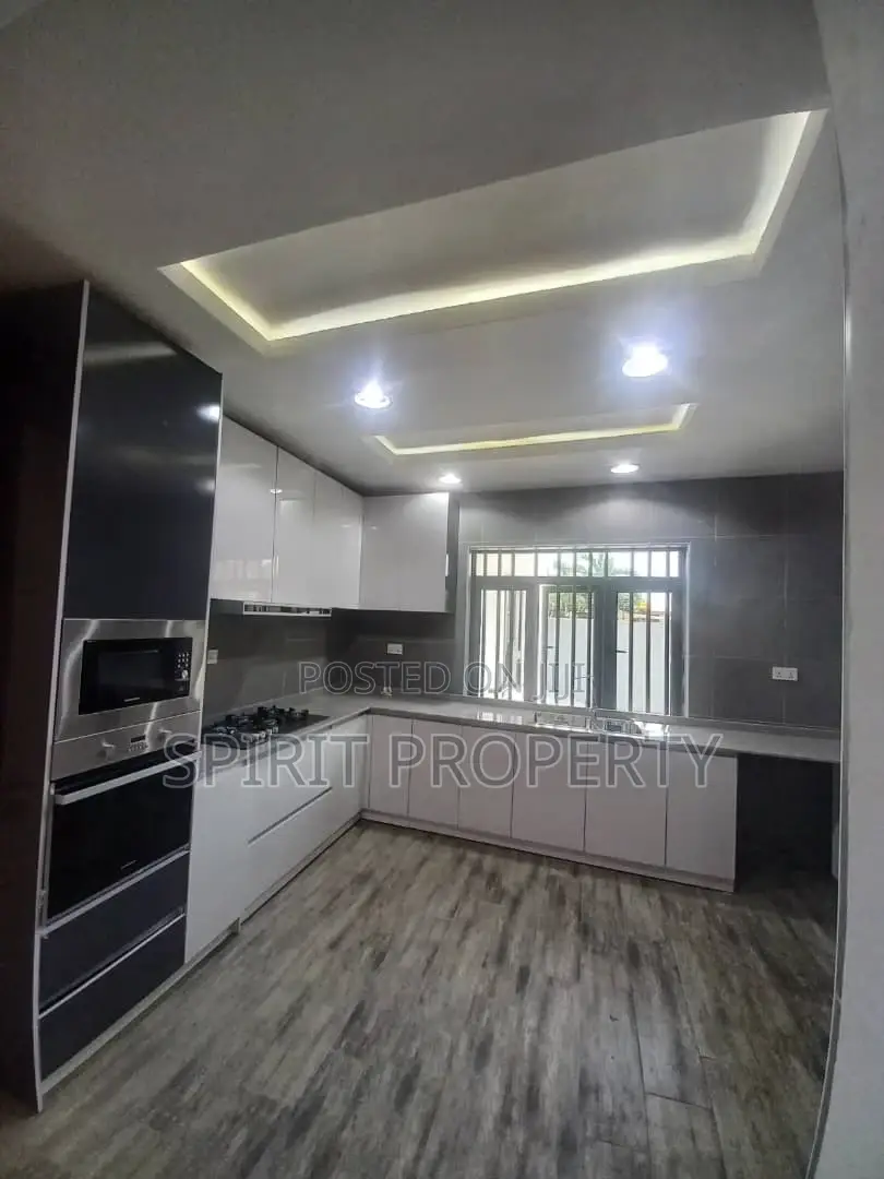 4bdrm Duplex in Magodo 2 for rent in Magodo