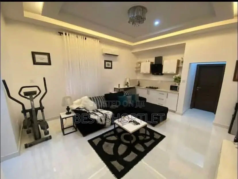 Luxury 1 Bedroom Lekki Phase 1 in Lekki Phase 1