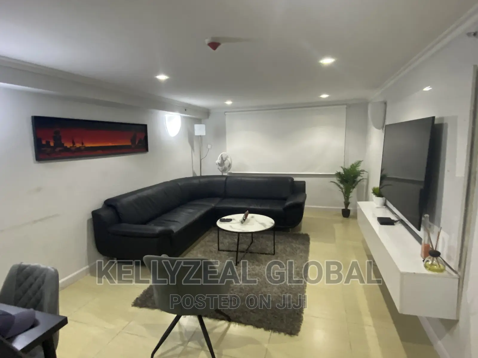Shortlet Apartments at Diamond Estate Amuwo. in Amuwo-Odofin