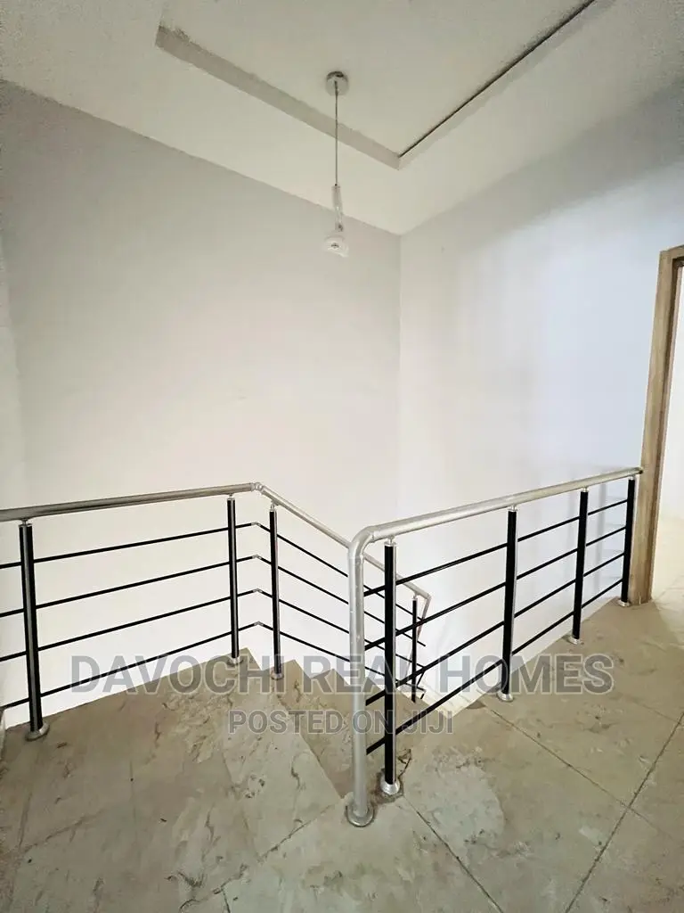 4bdrm Duplex in Orchid Road, Lekki for rent in Lekki