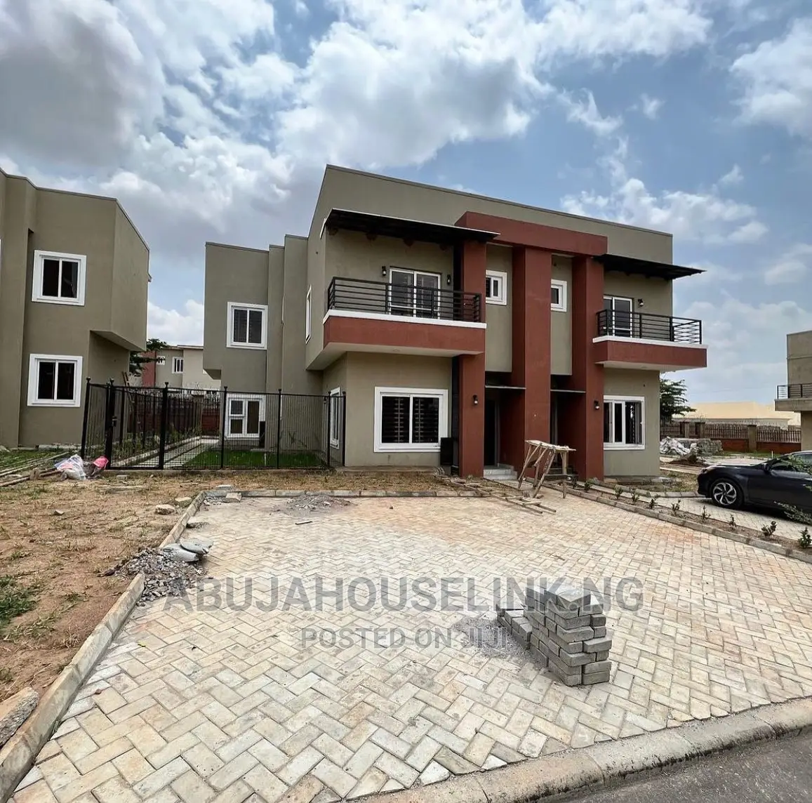 4bdrm Duplex in Lokogoma Abuja for sale in Lokogoma