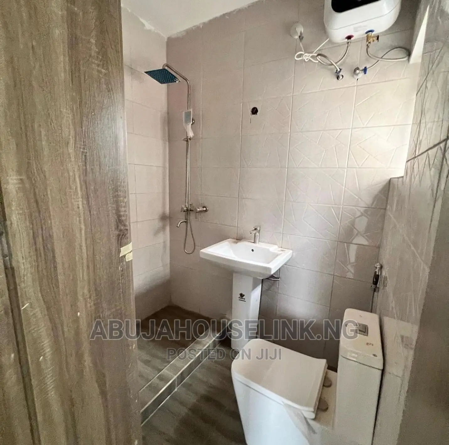 4bdrm Duplex in Lokogoma Abuja for sale in Lokogoma