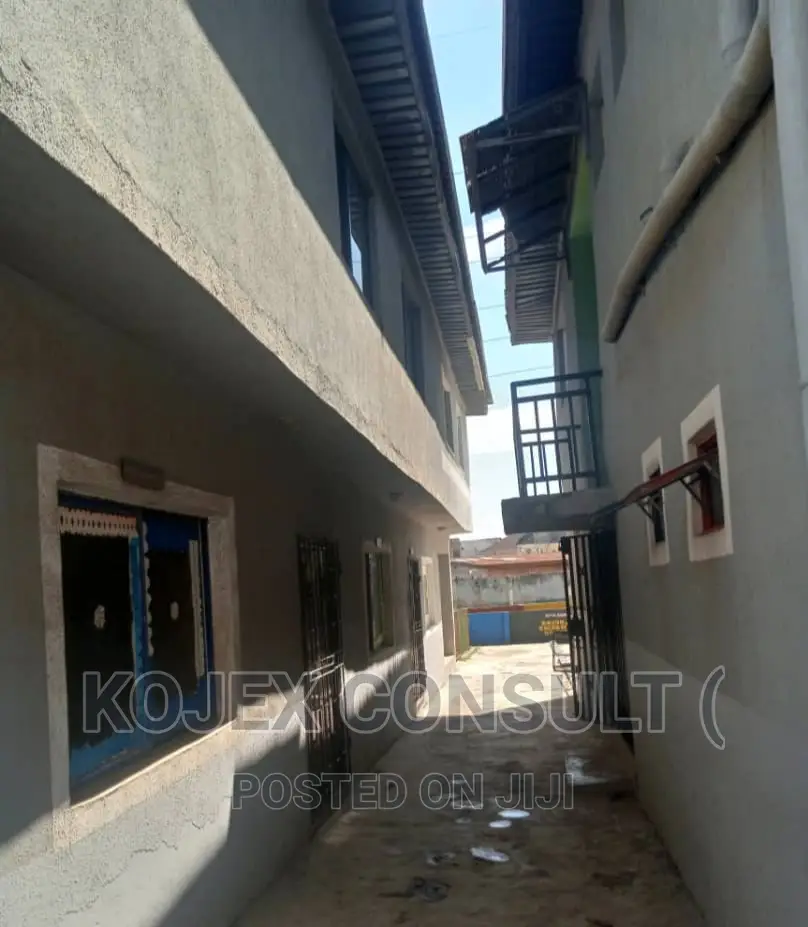 Awoof School for Sale in Iju-Ishaga