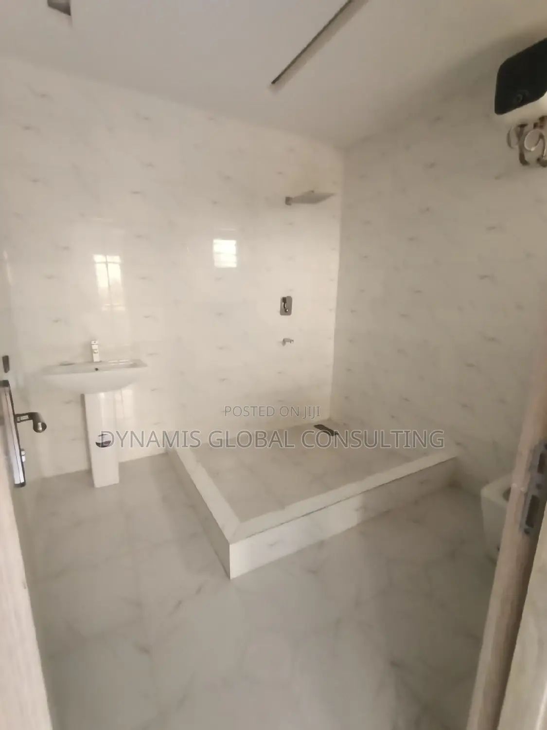 Furnished 5bdrm Duplex in Magodo Phase 1 Gra for sale in GRA Phase 1