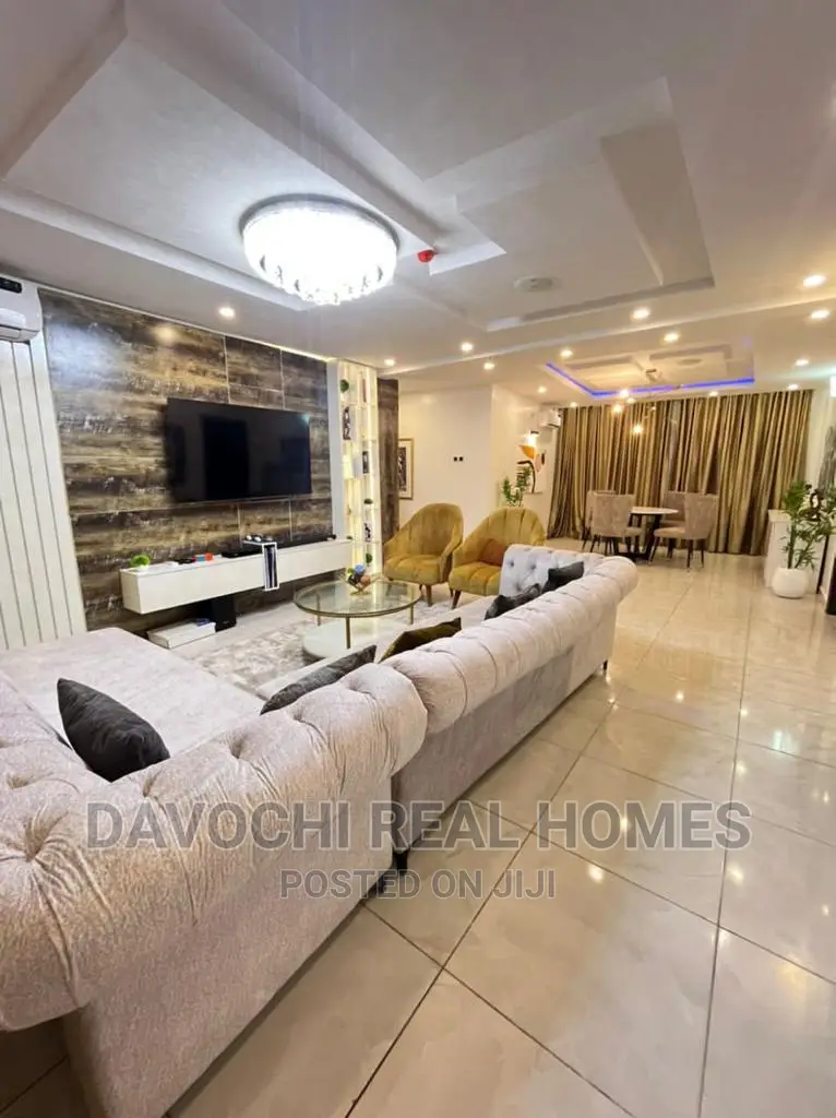 Furnished 3bdrm Apartment in Lekki Phase One for rent in Lekki