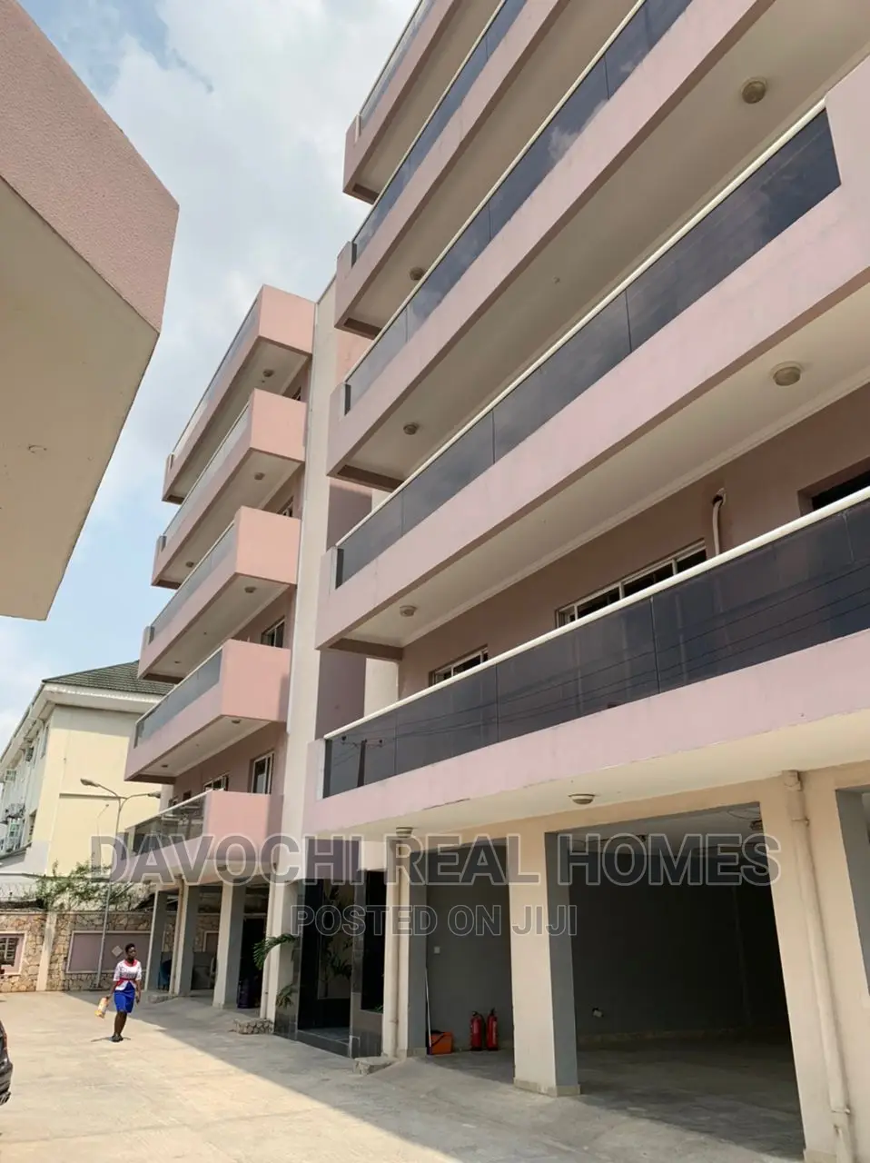 3bdrm Apartment in Oniru Estate, Victoria Island for rent in Victoria Island