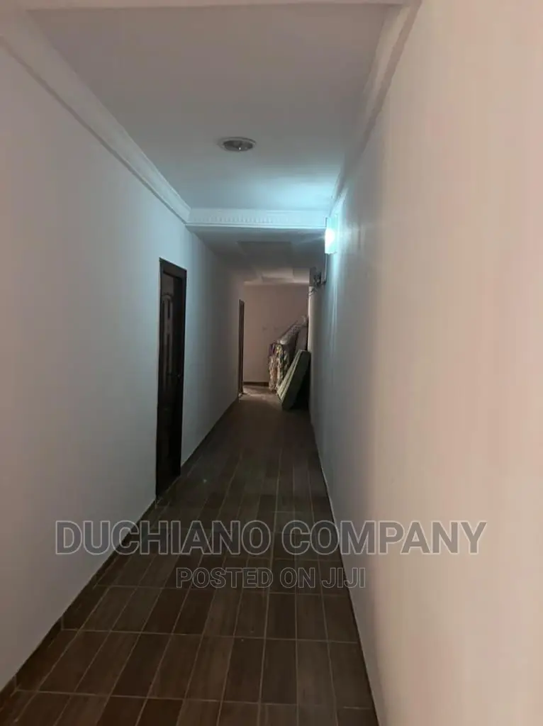 Furnished 5bdrm Duplex in Igbo-efon for sale in Igbo-efon