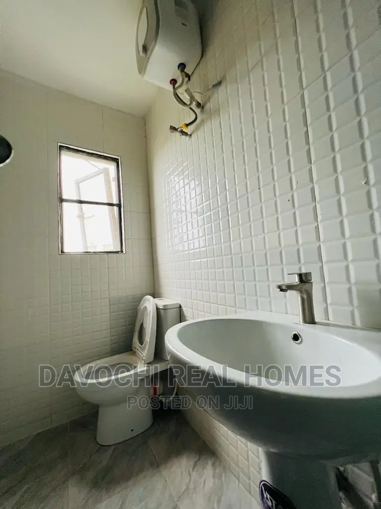 2bdrm Apartment in Ikate Lekki for rent in Lekki