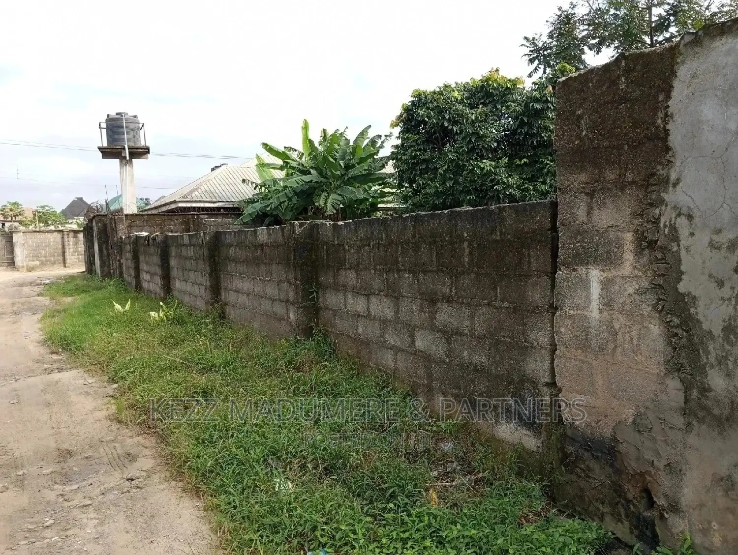 For Sale: Cofo 8 Plots at Aba Rd in Port-Harcourt