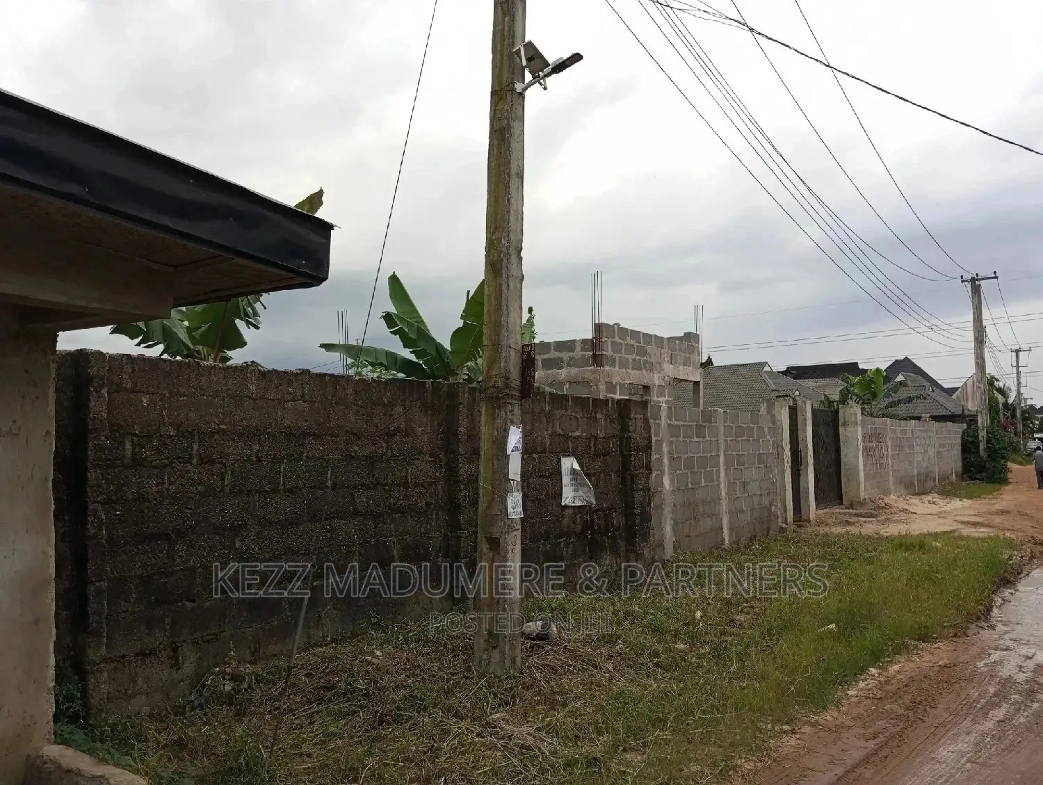 For Sale: Cofo 8 Plots at Aba Rd in Port-Harcourt