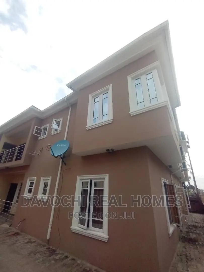 3bdrm Apartment in Ajah-Lekki for rent in Ajah