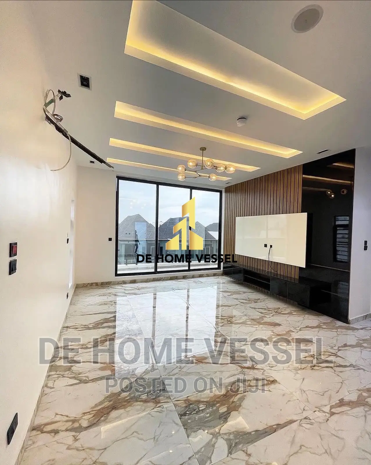5bdrm Duplex in Ikota for sale in Ikota