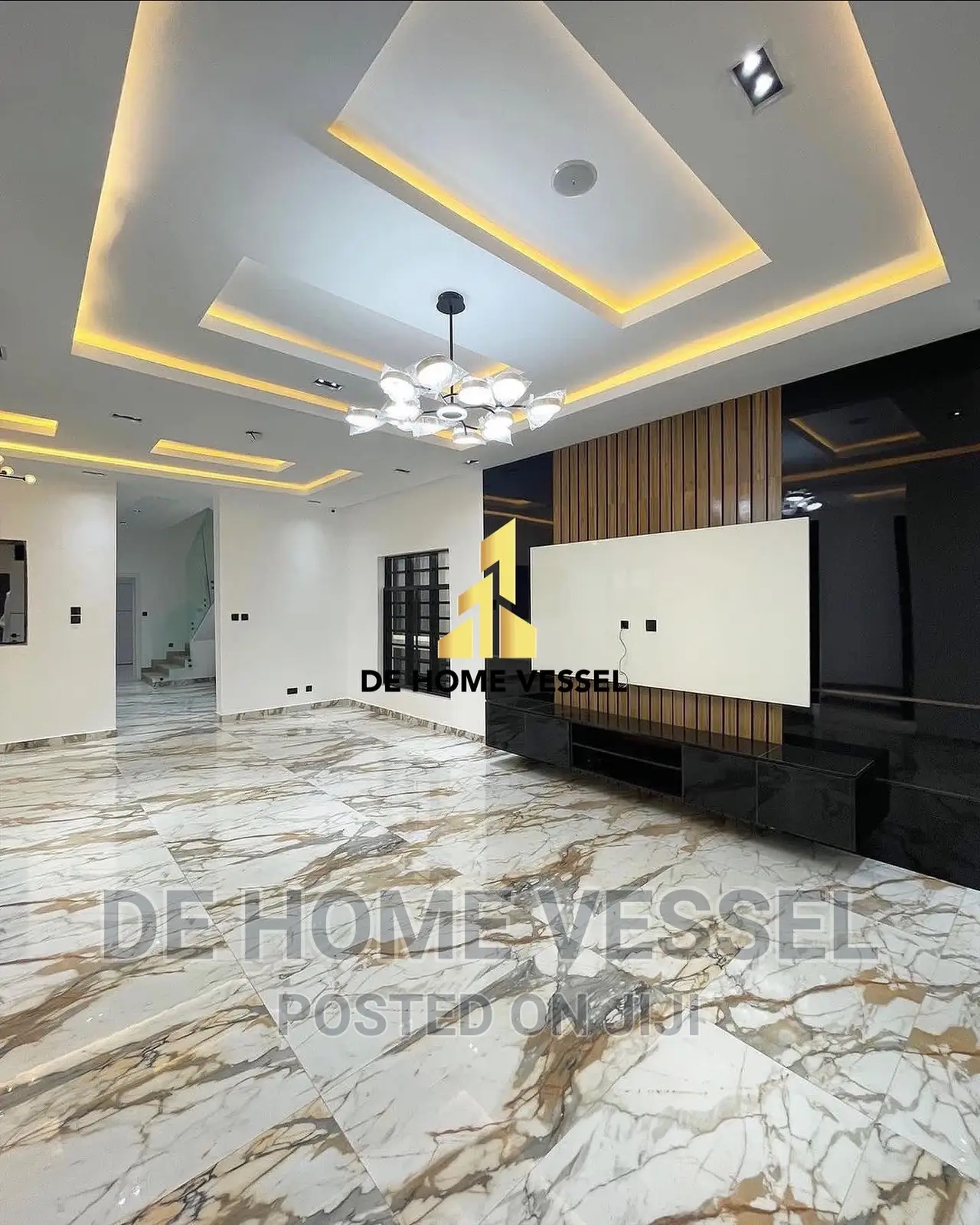 5bdrm Duplex in Ikota for sale in Ikota