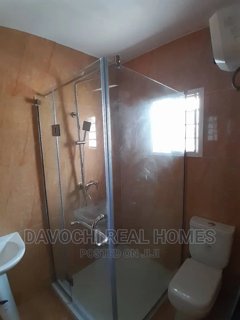 4bdrm Duplex in Orchid Road, Lekki for rent in Lekki