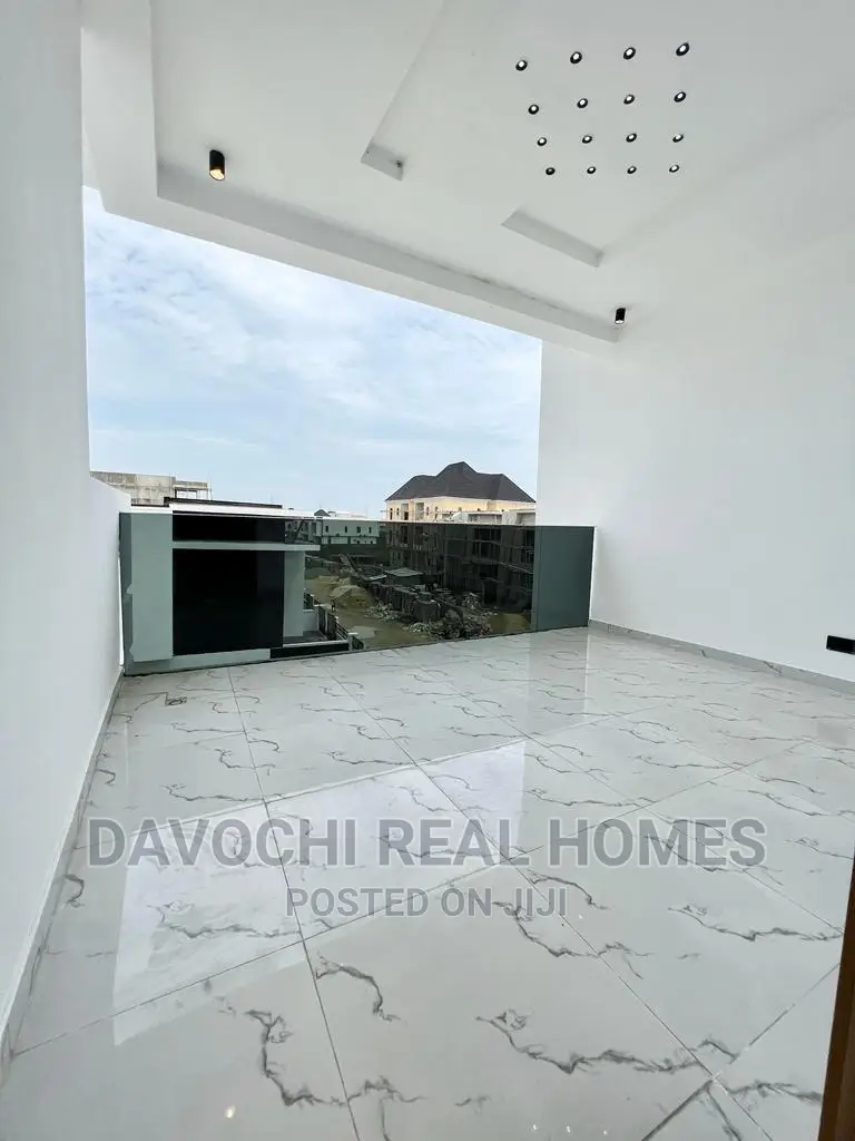 5bdrm Duplex in Ajah for sale in Ajah