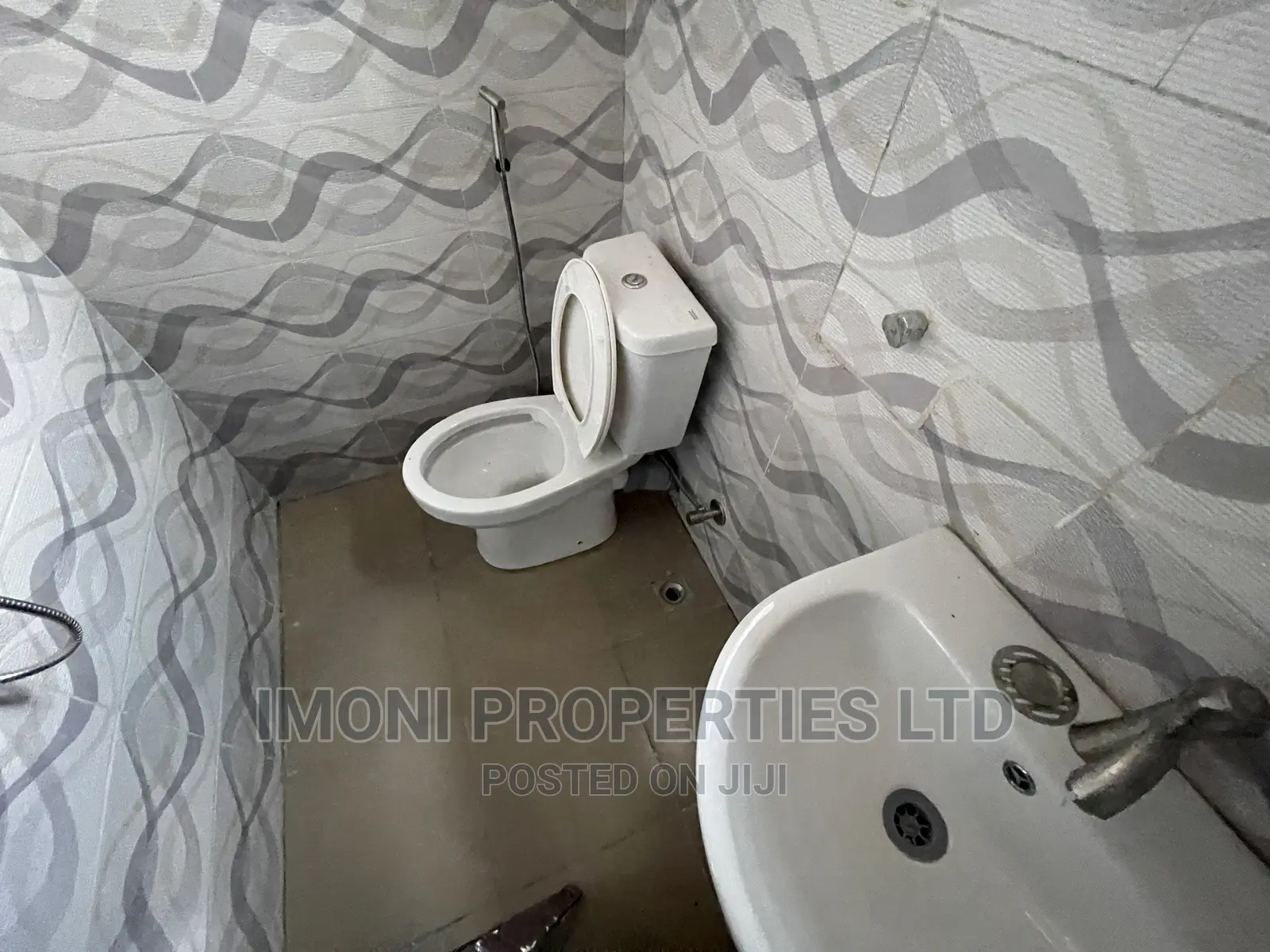 2bdrm Block of Flats in Fo1, Kubwa for rent in Kubwa