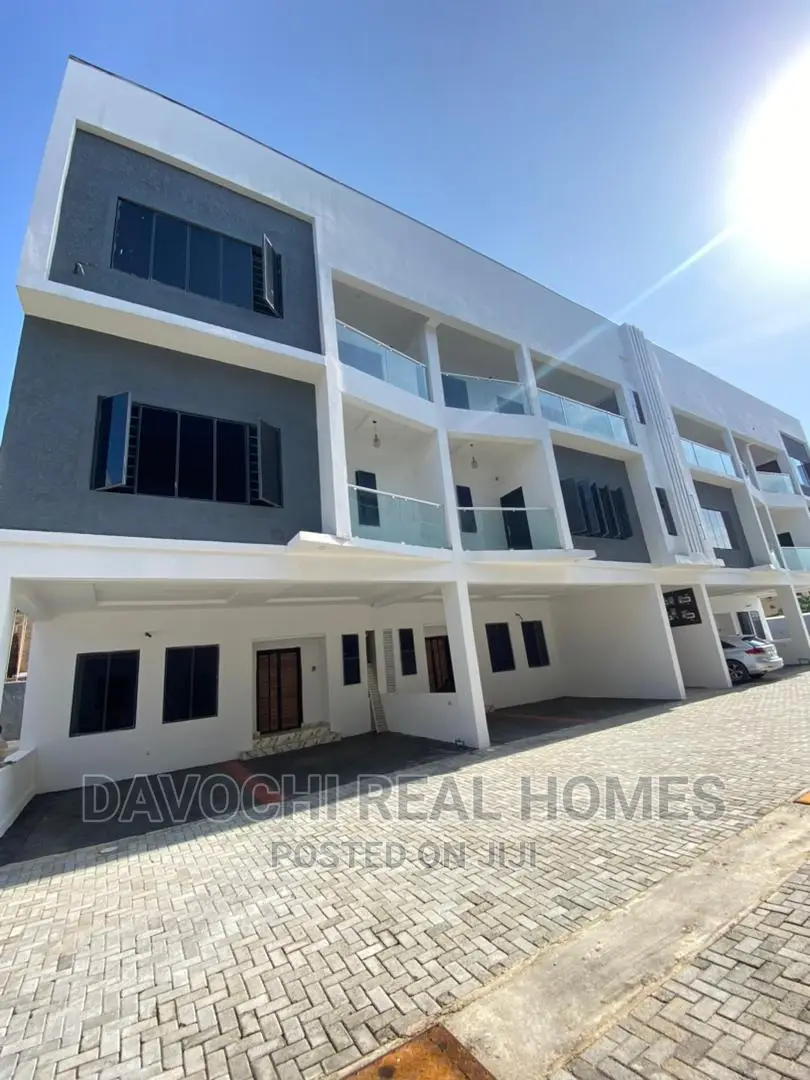 4bdrm Duplex in Ikate Lekki for sale in Ikate