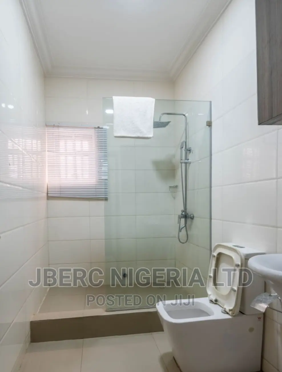 Short Stay Apartment Lekki -right in Lekki Phase 1