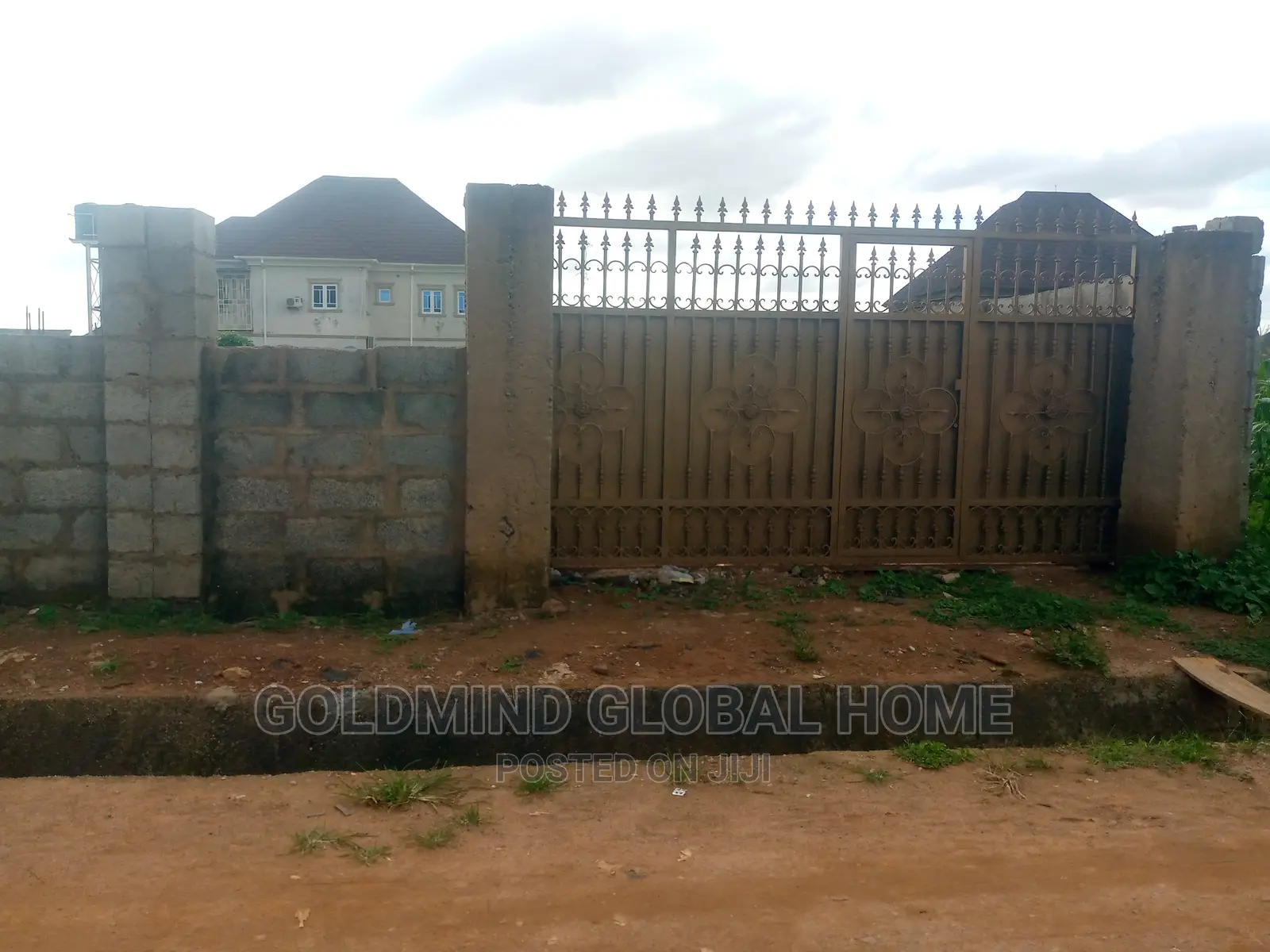 Fence and Gated Duplex Estate Plot DPC Level in Apo for Sale in Zone B