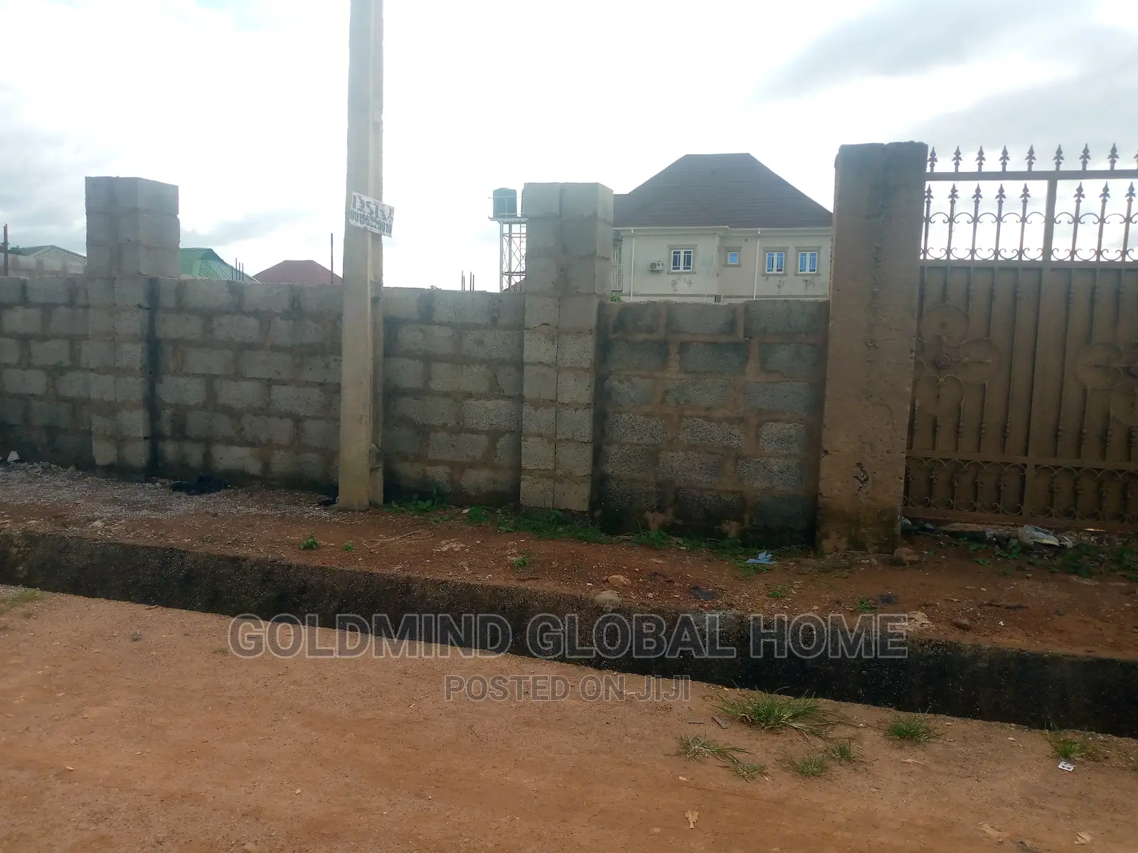 Fence and Gated Duplex Estate Plot DPC Level in Apo for Sale in Zone B