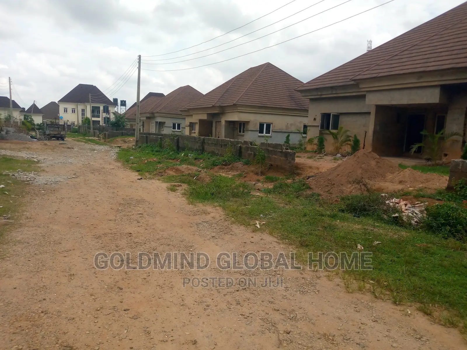 Fence and Gated Duplex Estate Plot DPC Level in Apo for Sale in Zone B
