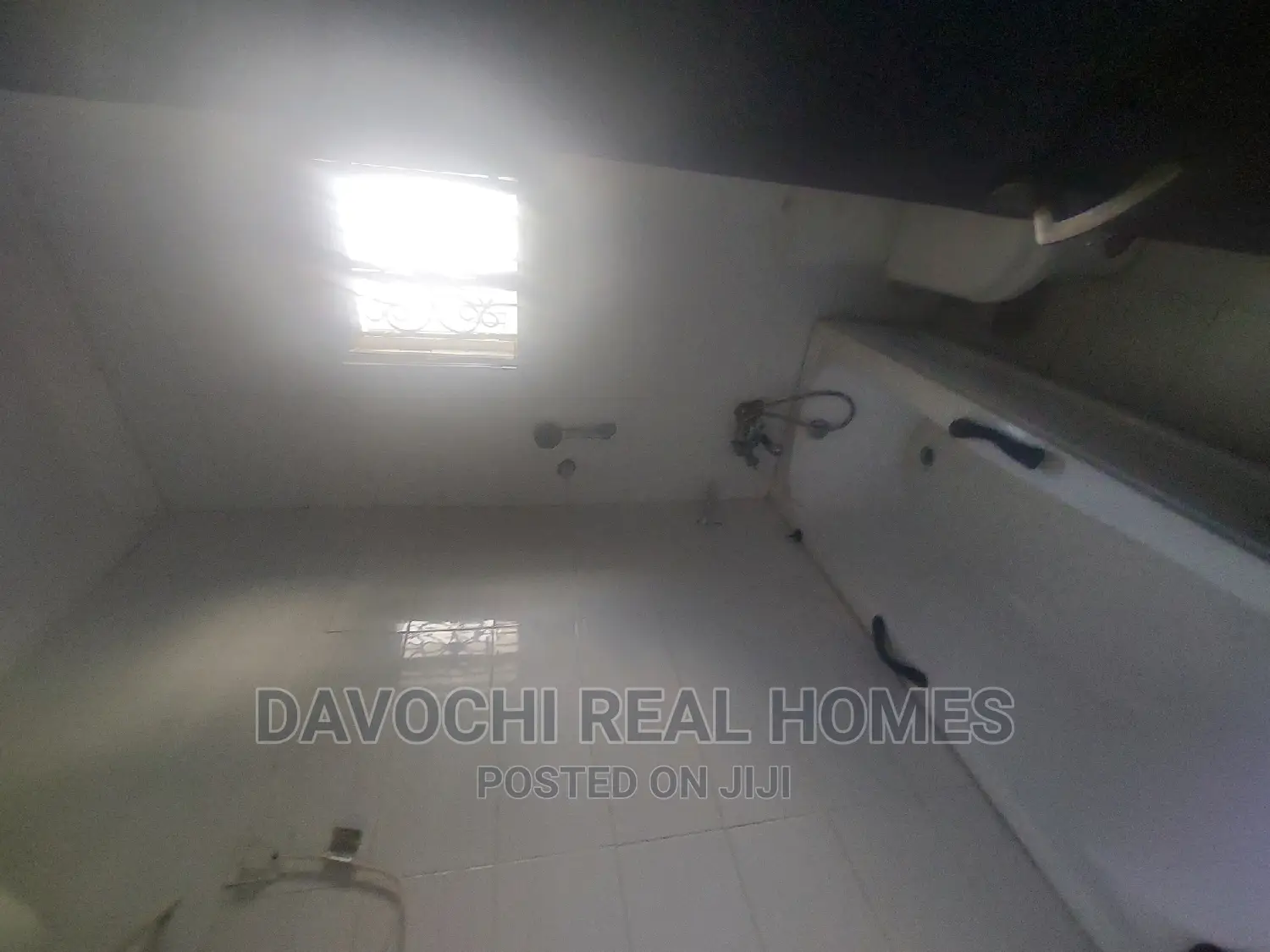 3bdrm Apartment in Chevron Second Toll, Lekki for rent in Lekki
