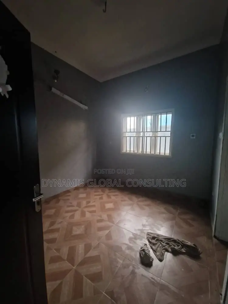 3bdrm Block of Flats in Omole Phase2 for rent in Omole Phase 2