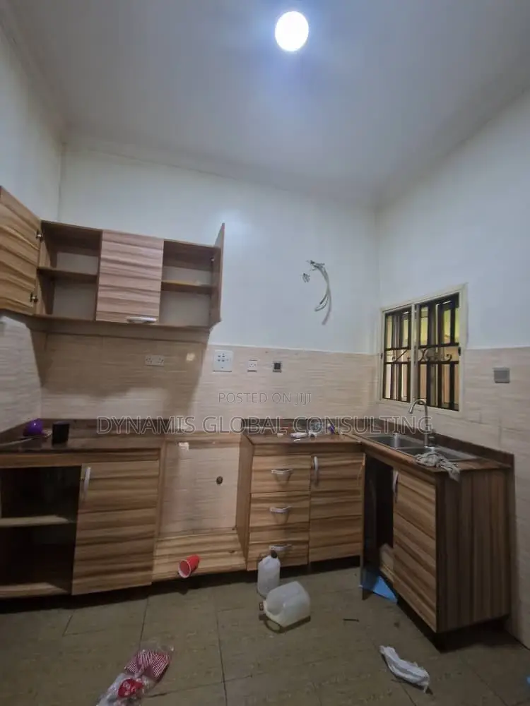 3bdrm Block of Flats in Omole Phase2 for rent in Omole Phase 2