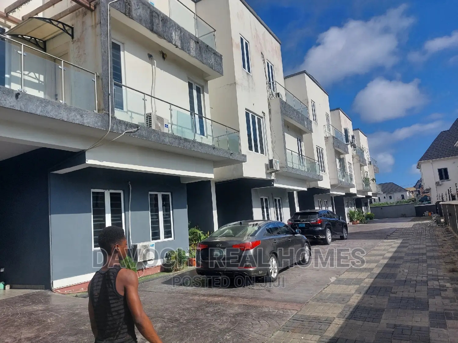 5bdrm Duplex in Chevron Second Toll, Lekki for rent in Lekki