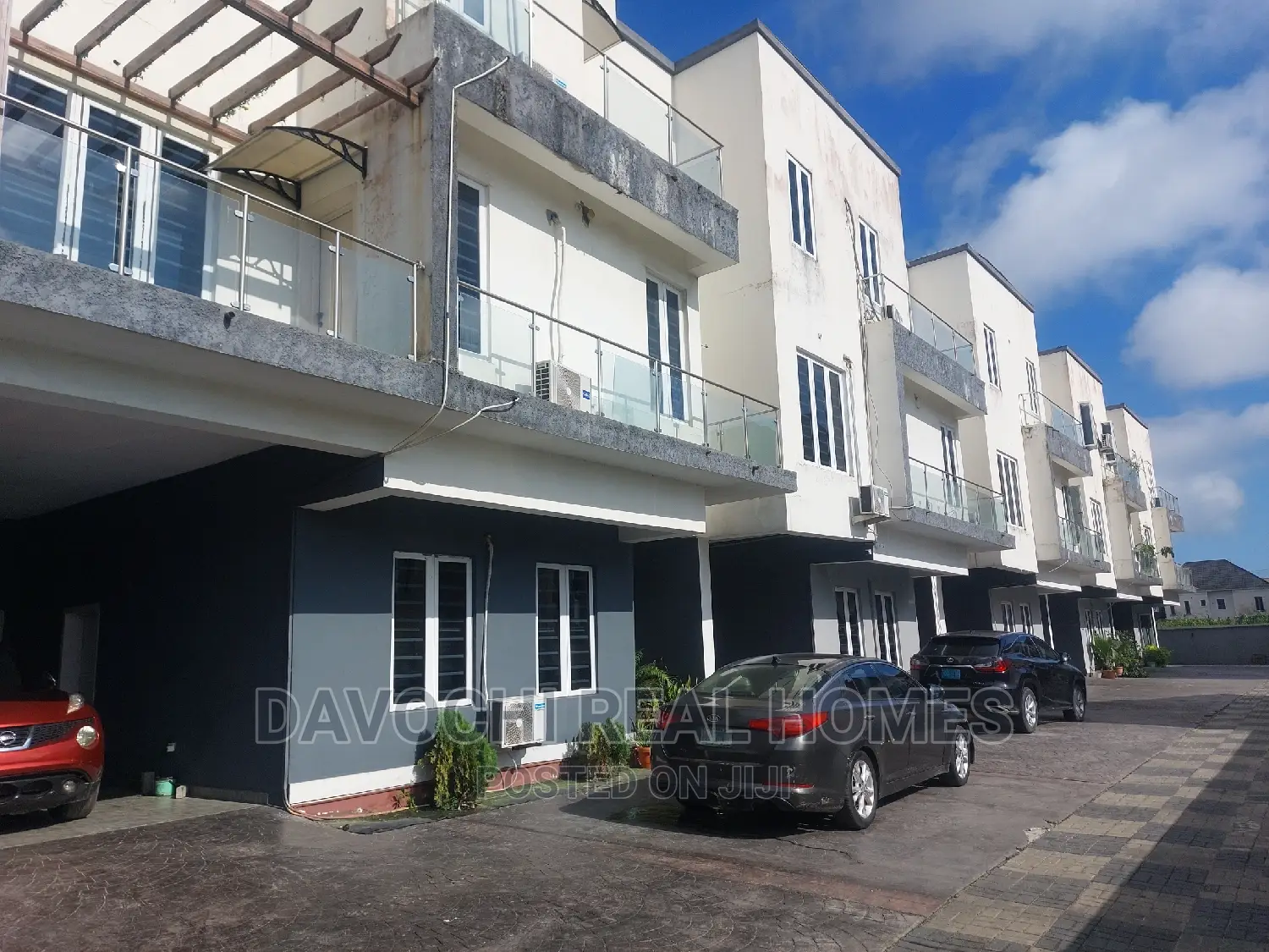 5bdrm Duplex in Chevron Second Toll, Lekki for rent in Lekki