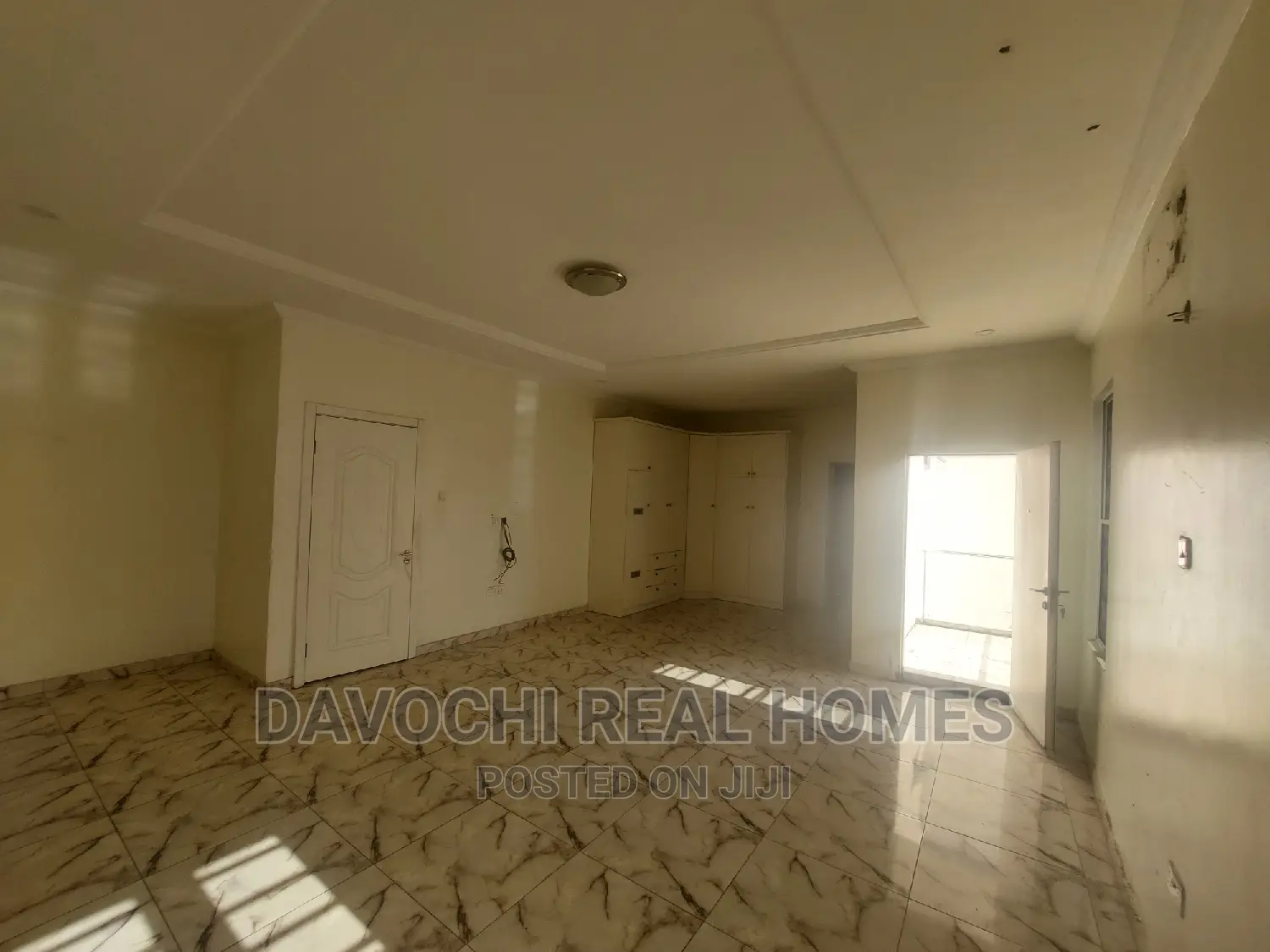 5bdrm Duplex in Chevron Second Toll, Lekki for rent in Lekki