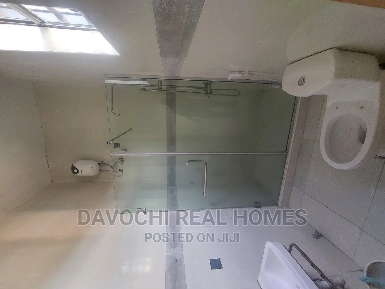 4bdrm Duplex in Chevron Second Toll, Lekki for rent in Lekki