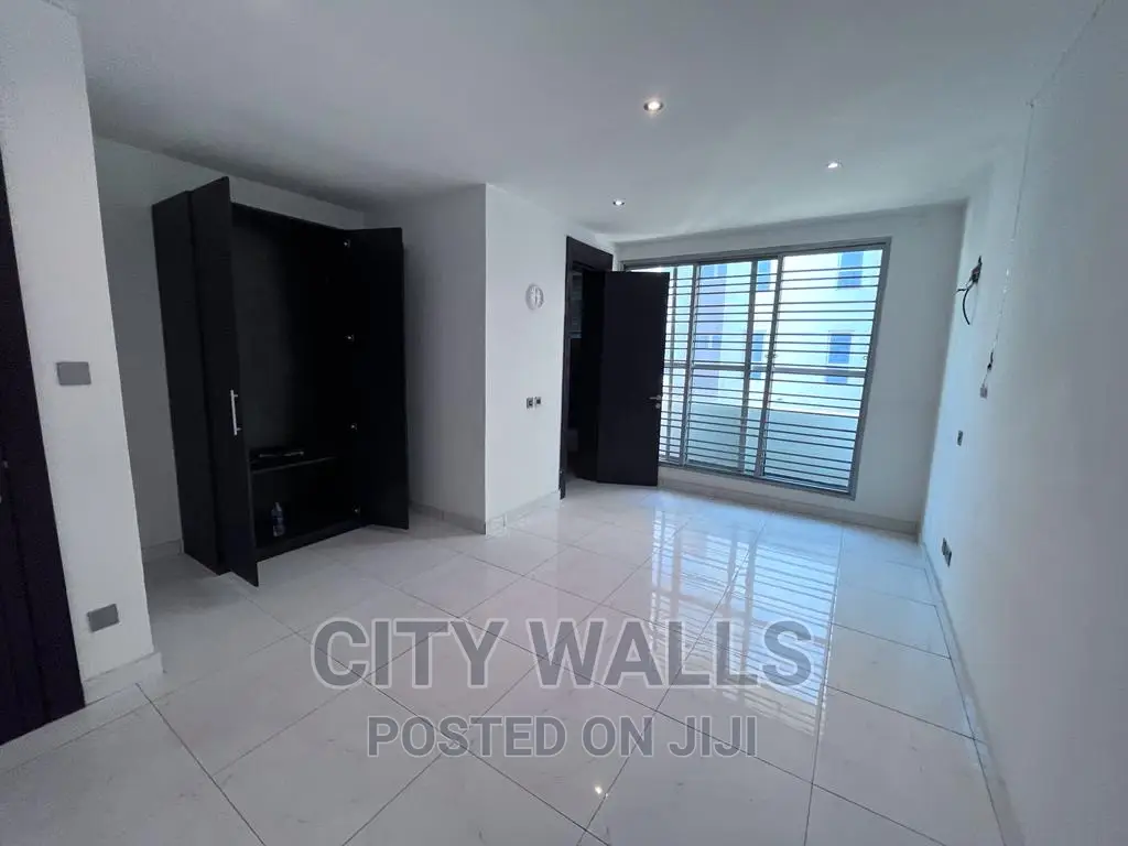 5bdrm Duplex in Richmond Estate, Ikate for rent in Ikate
