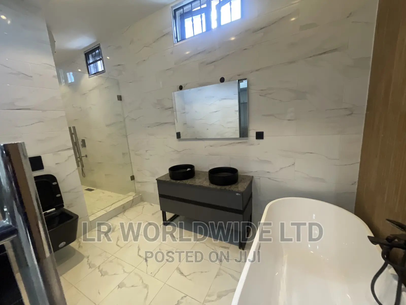 5bdrm Duplex in Riverpark, Lugbe District for sale in Lugbe District