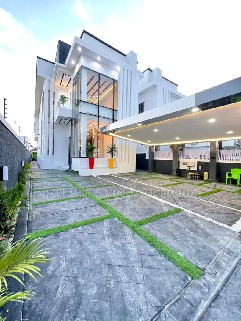 Furnished 5bdrm Duplex in Lekki Phase 2, Chevron for sale in Chevron