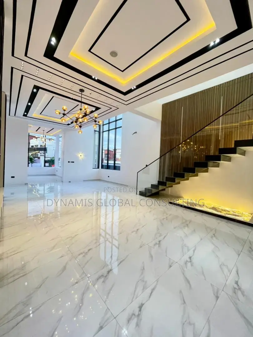 Furnished 5bdrm Duplex in Lekki Phase 2, Chevron for sale in Chevron