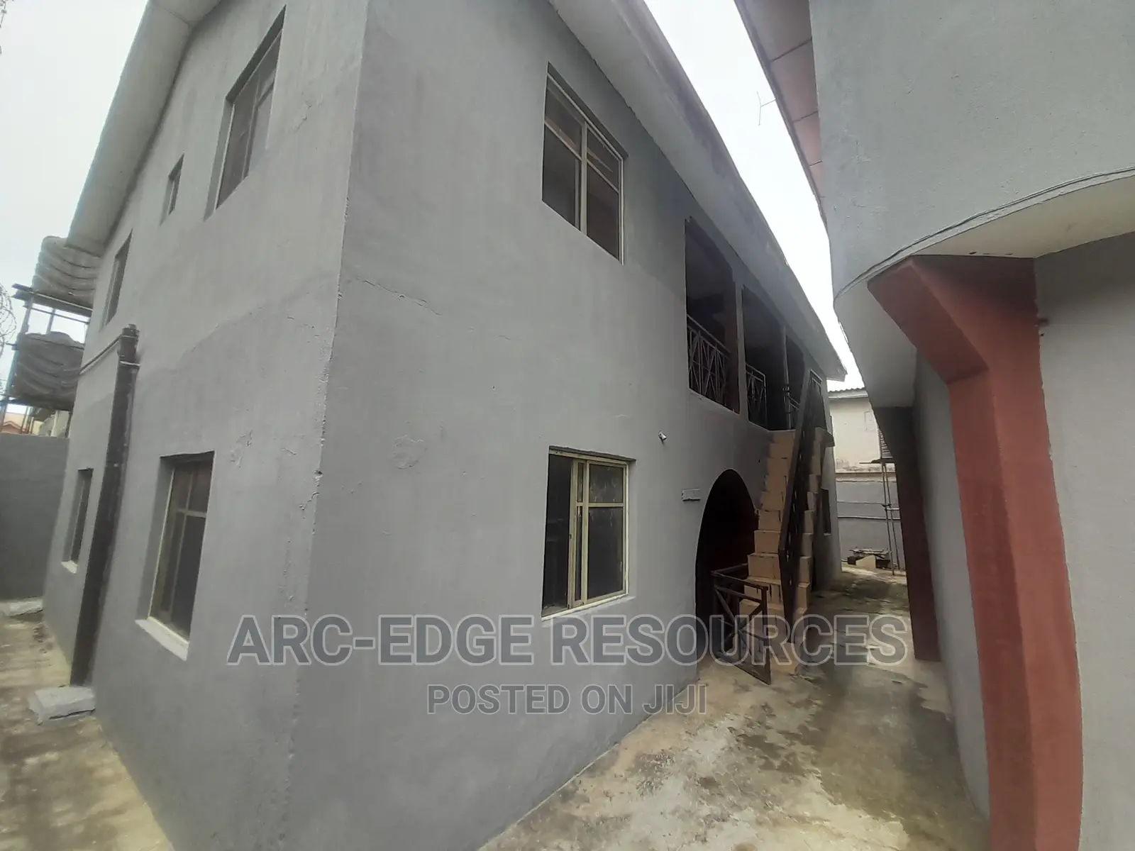 3bdrm Block of Flats in Ago Palace for sale in Ago Palace