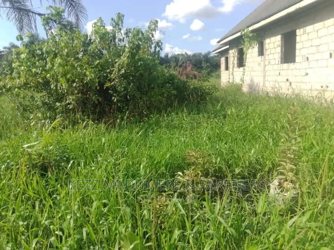 For Sale Land at 3D Bus Iwofe Road in Port-Harcourt