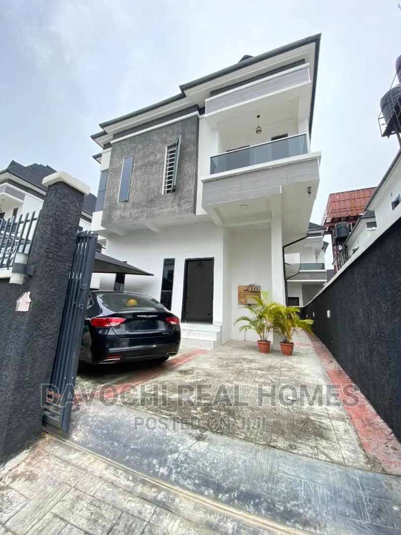 4bdrm Duplex in Chevron Drive, Lekki for sale in Lekki