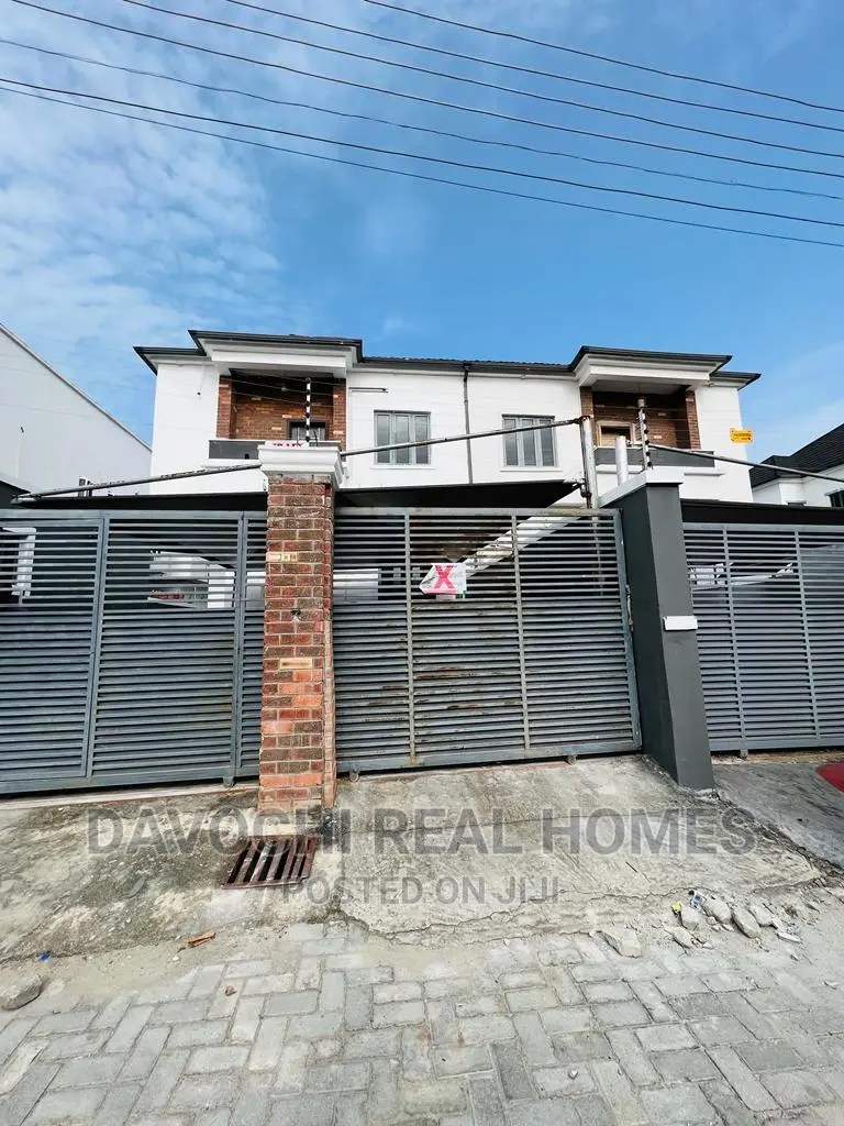 5bdrm Duplex in Osapa London Estate, Lekki for rent in Lekki