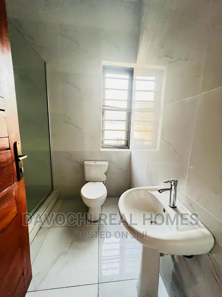 4bdrm Duplex in Osapa London Estate, Lekki for rent in Lekki