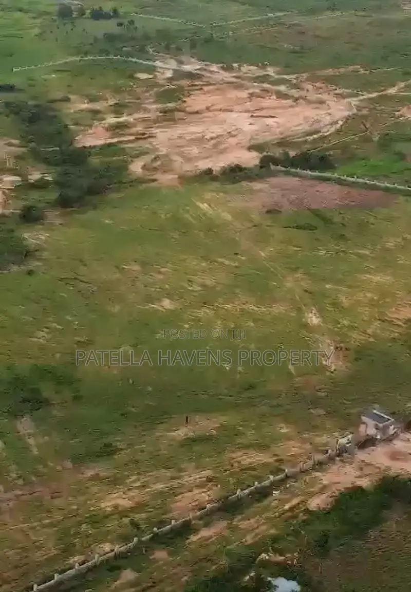 Estate Land for Sale in a Strategic Location in Idu