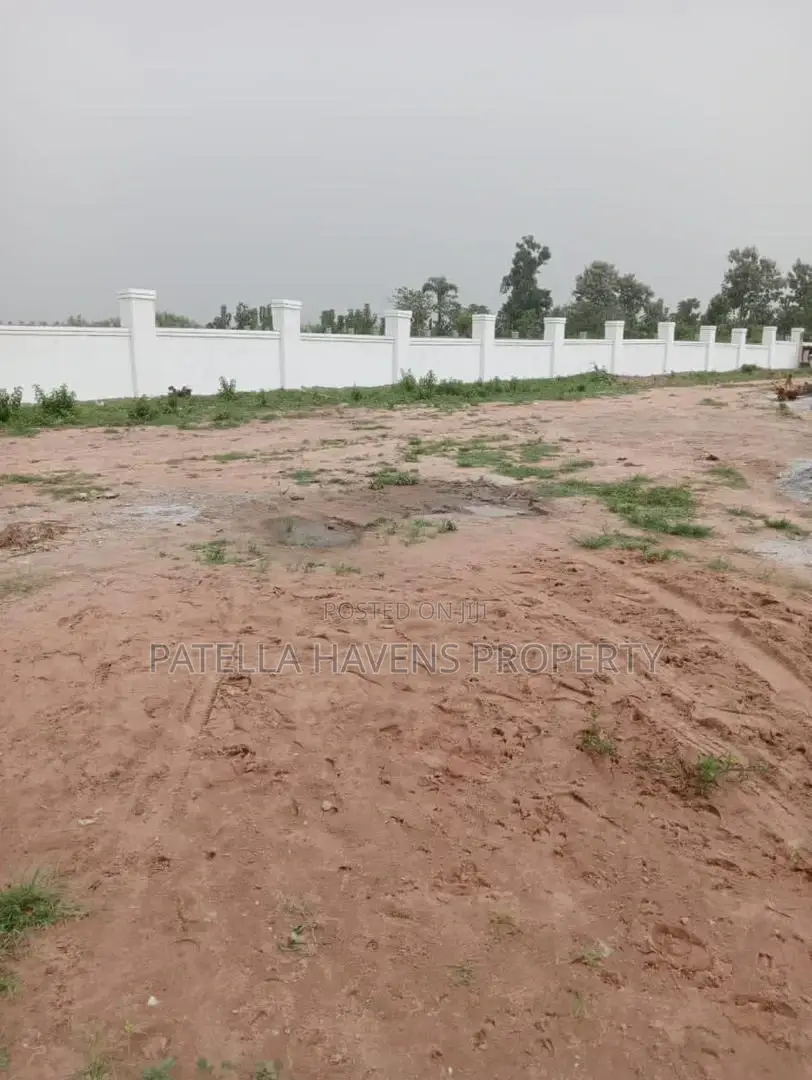 Hot Cake Estate Land for Sale in Apo in Apo Resettlement