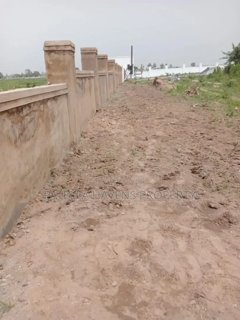 Estate Land for Sale in Strategic Location in IDU in Idu