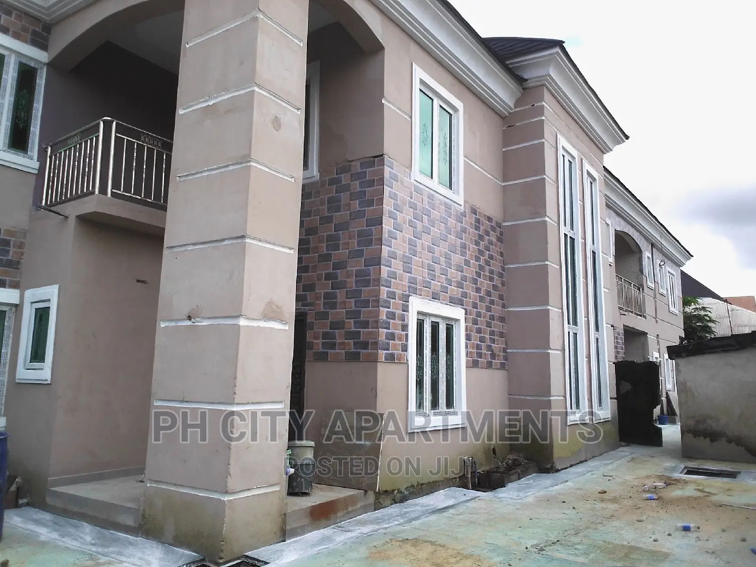 2bdrm Block of Flats in Cedarwood Estate, Port-Harcourt for rent in Port-Harcourt