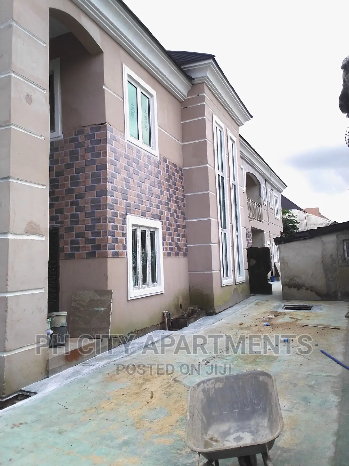 2bdrm Block of Flats in Cedarwood Estate, Port-Harcourt for rent in Port-Harcourt